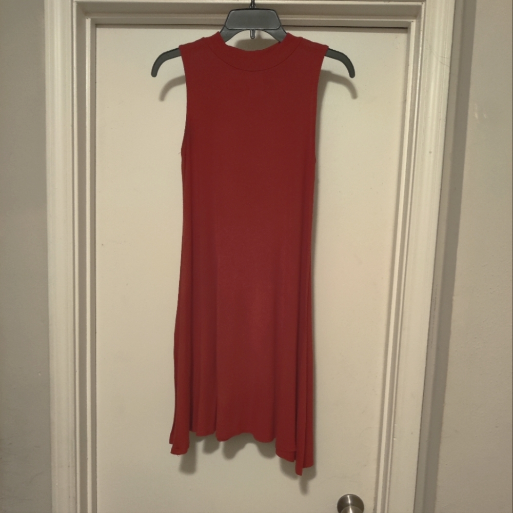Medium Size Sleeveless Red Wine Flowy Maxi Dress